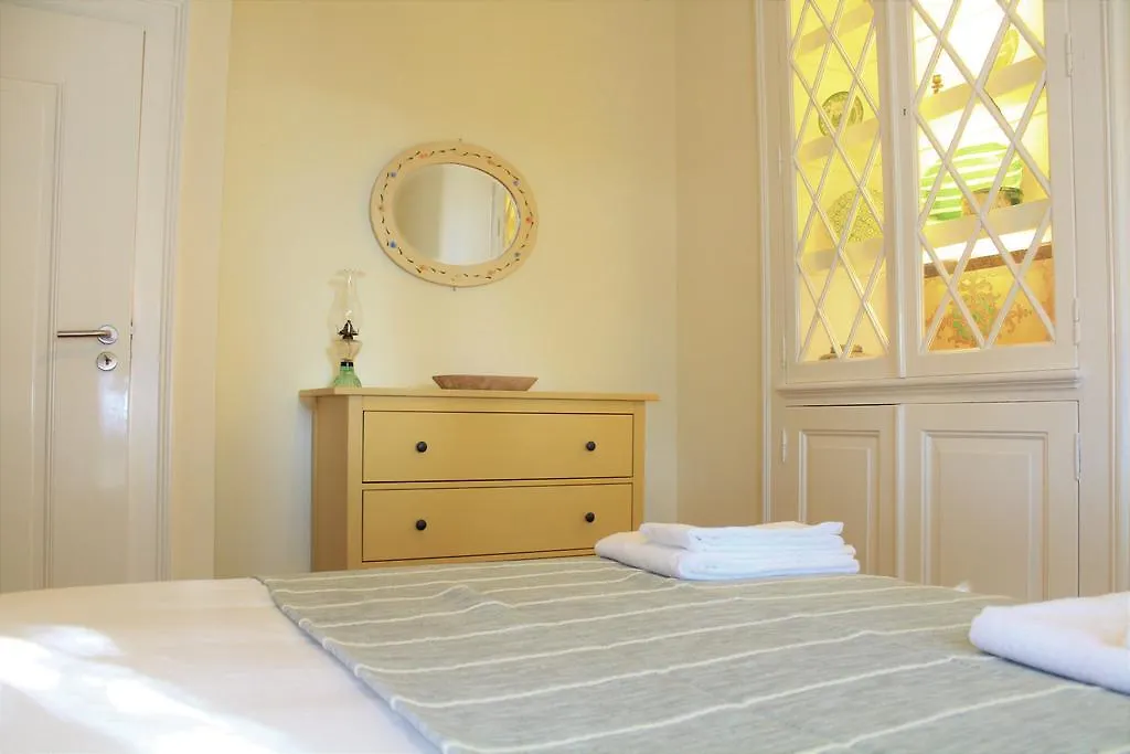 Appartement Charming Duplex- Principe Real à Lisboa